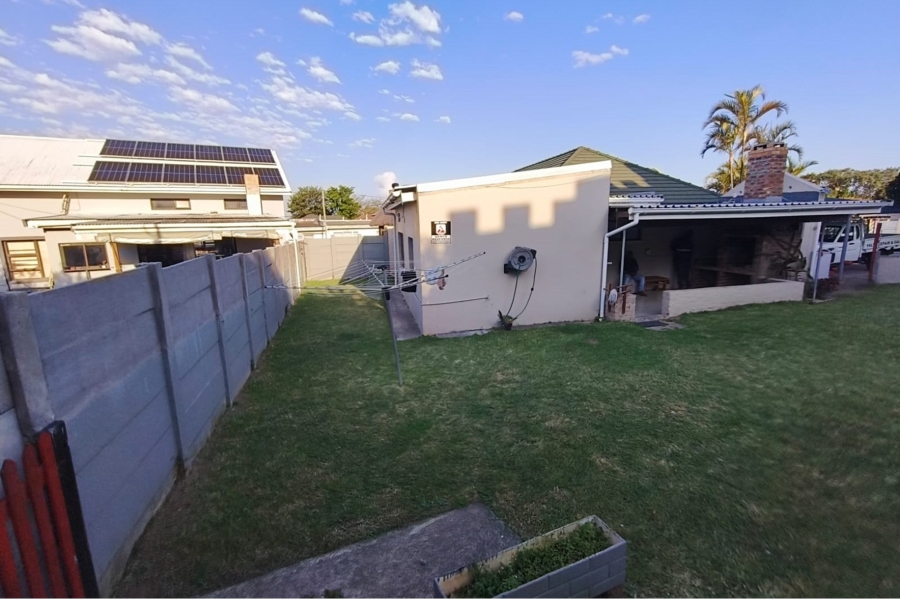 To Let 2 Bedroom Property for Rent in Beacon Bay Eastern Cape